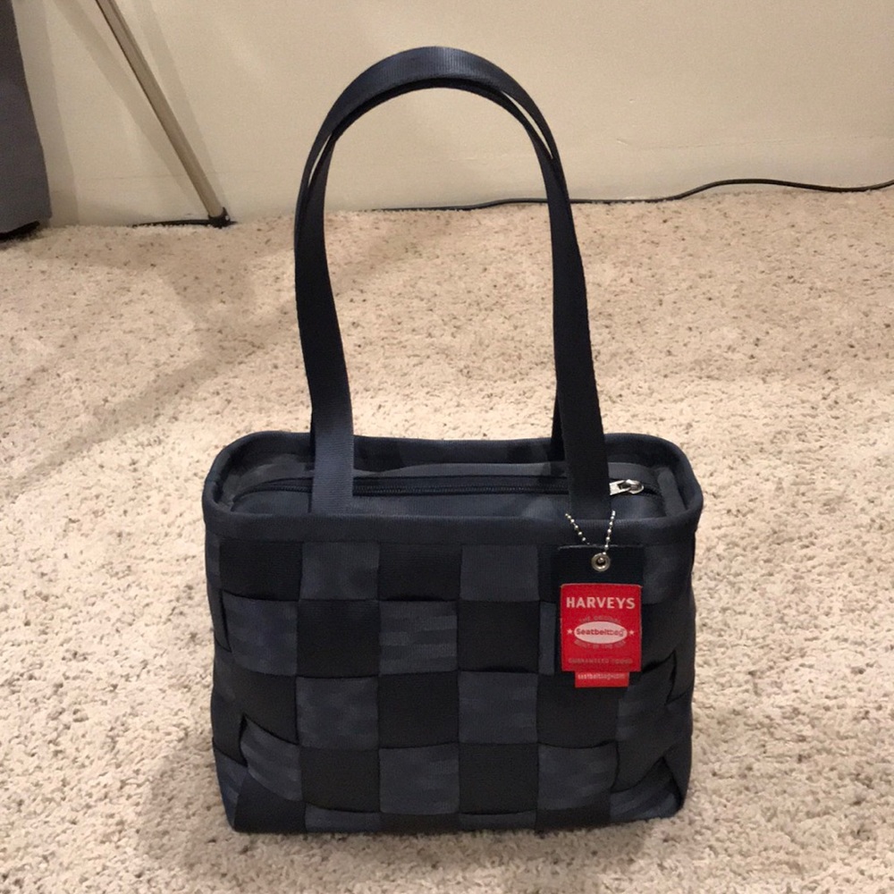 Harvey’s original seatbelt purse